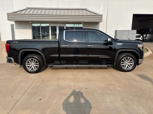Used 2019 GMC Sierra 1500 SLT AWD/4WD image 3