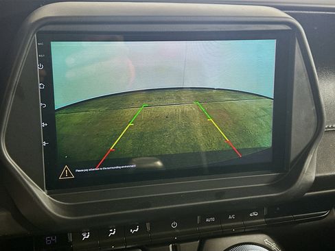 Used 2017 Chevrolet Camaro LT RWD image 21