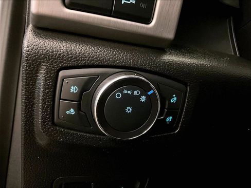 Used 2020 Ford F250 Platinum w/ FX4 Off-Road Package image 30