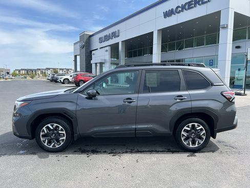 Used 2026 Subaru Forester Premium AWD/4WD image 2