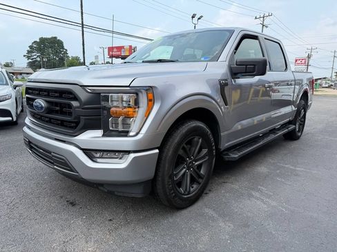 Used 2023 Ford F150 XLT w/ Equipment Group 302A High RWD image 3