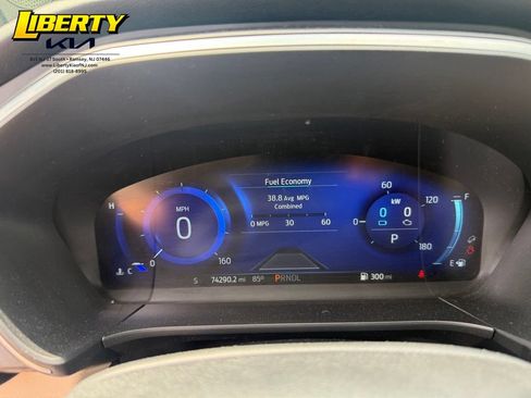 Used 2020 Ford Escape Titanium w/ Titanium Premium Package 2.0 AWD/4WD image 13