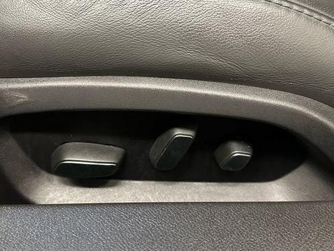 Used 2017 Chevrolet Corvette Z06 RWD image 12