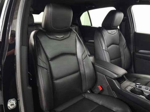 Certified 2025 Cadillac XT4 Premium Luxury image 29