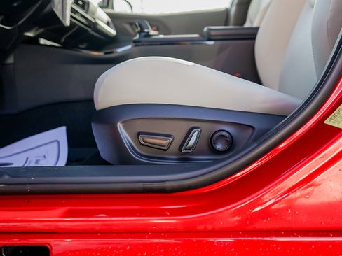 New 2026 Toyota Prius XLE image 15