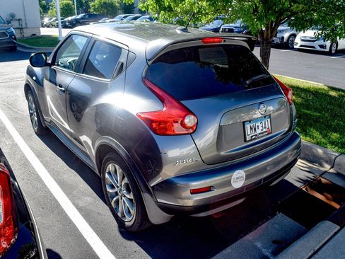 Used 2012 Nissan Juke SL w/ Sport Pkg AWD/4WD image 7