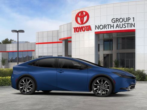 New 2026 Toyota Prius Plug-In Hybrid FWD image 13