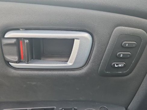 Used 2013 Honda Pilot Touring image 24