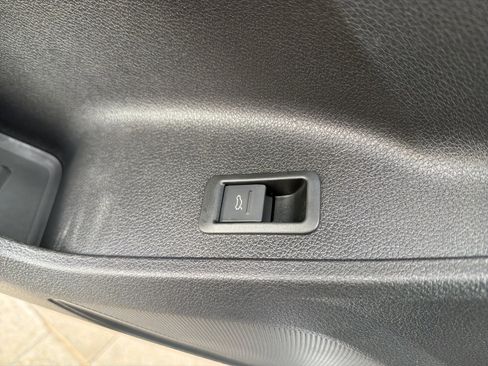 Used 2021 Audi Q3 2.0T Premium Plus w/ Premium Plus Package image 23