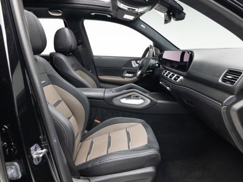 Used 2022 Mercedes-Benz GLS 63 AMG 4MATIC image 30