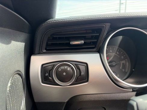 Used 2023 Ford Mustang Premium RWD image 21
