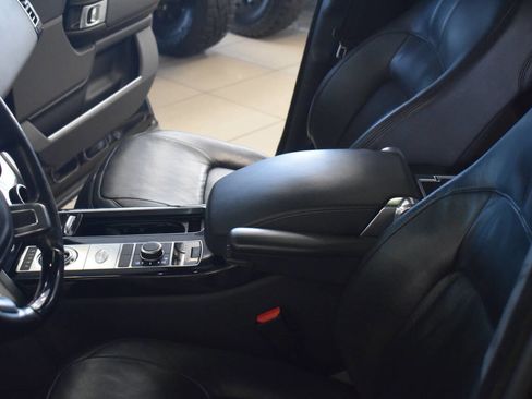 Used 2019 Land Rover Range Rover Long Wheelbase Autobiography image 61