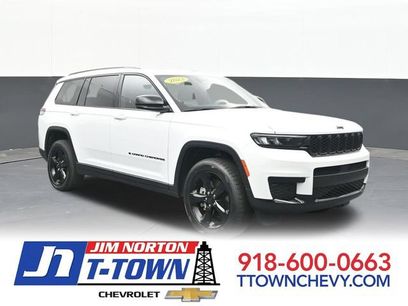 Used 2023 Jeep Grand Cherokee L Laredo