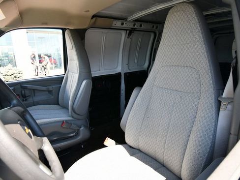 New 2026 Chevrolet Express 2500 Extended w/ Cold Climate Package RWD image 10