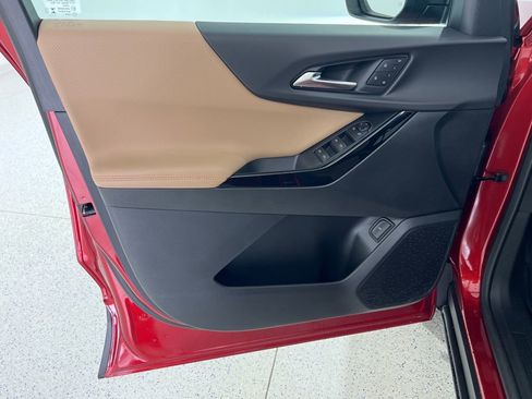 New 2026 Chevrolet Equinox ACTIV w/ Convenience Package III image 20