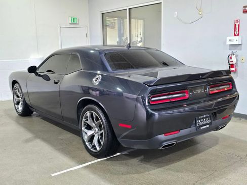 Used 2017 Dodge Challenger SXT Plus image 6