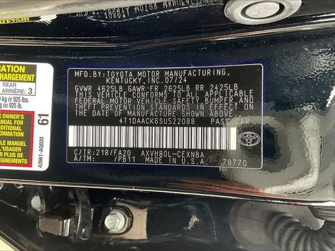 Used 2025 Toyota Camry LE image 5