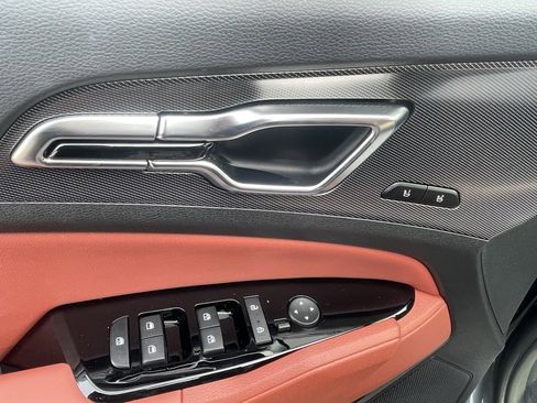 Certified 2024 Kia Sportage SX Prestige image 29