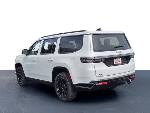 New 2026 Jeep Grand Wagoneer Limited AWD/4WD image 13