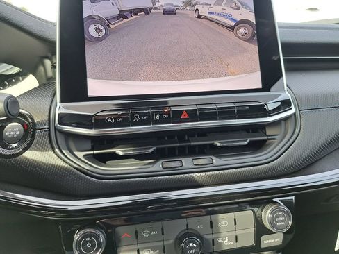 New 2026 Jeep Compass Latitude image 13