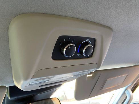 Used 2024 Ford Transit 350 XLT RWD image 50
