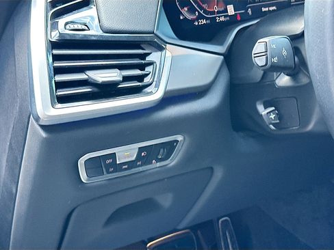 Certified 2023 BMW X5 sDrive40i w/ M Sport Package image 10