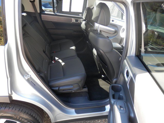 Used 2026 Hyundai Santa Fe SEL AWD/4WD image 34