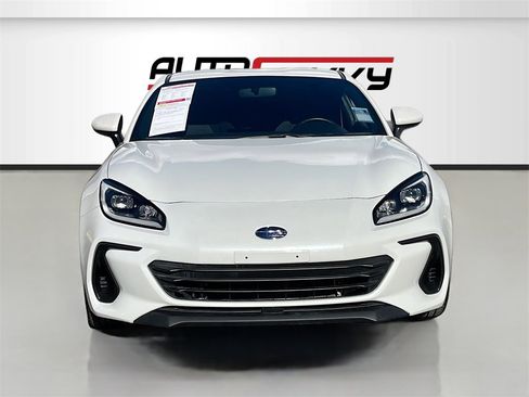 Used 2023 Subaru BRZ Premium image 2