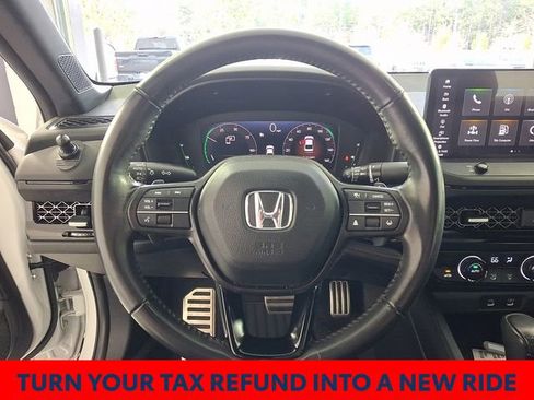 Used 2023 Honda Accord Sport image 25