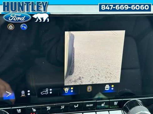 Used 2023 Chevrolet Colorado ZR2 w/ Desert Boss Special Edition AWD/4WD image 23