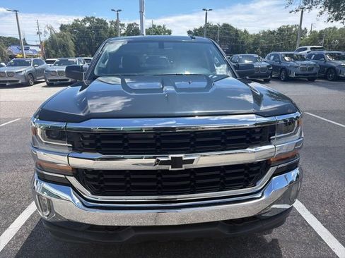 Used 2017 Chevrolet Silverado 1500 LT w/ All Star Edition AWD/4WD image 1