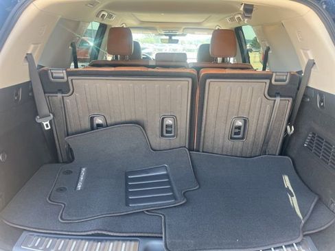New 2026 Nissan Pathfinder Platinum AWD/4WD image 18