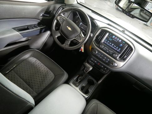 Certified 2016 Chevrolet Colorado Z71 AWD/4WD image 9