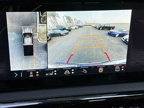 Certified 2024 GMC Sierra 2500 AT4 w/ AT4 Preferred Package image 16