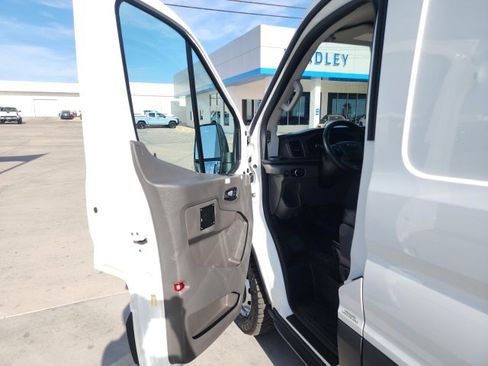 Used 2020 Ford Transit 250 Base image 16