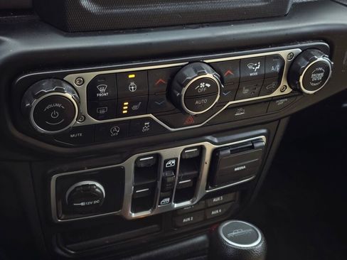 Used 2020 Jeep Gladiator Sport w/ Quick Order Package 24S image 30