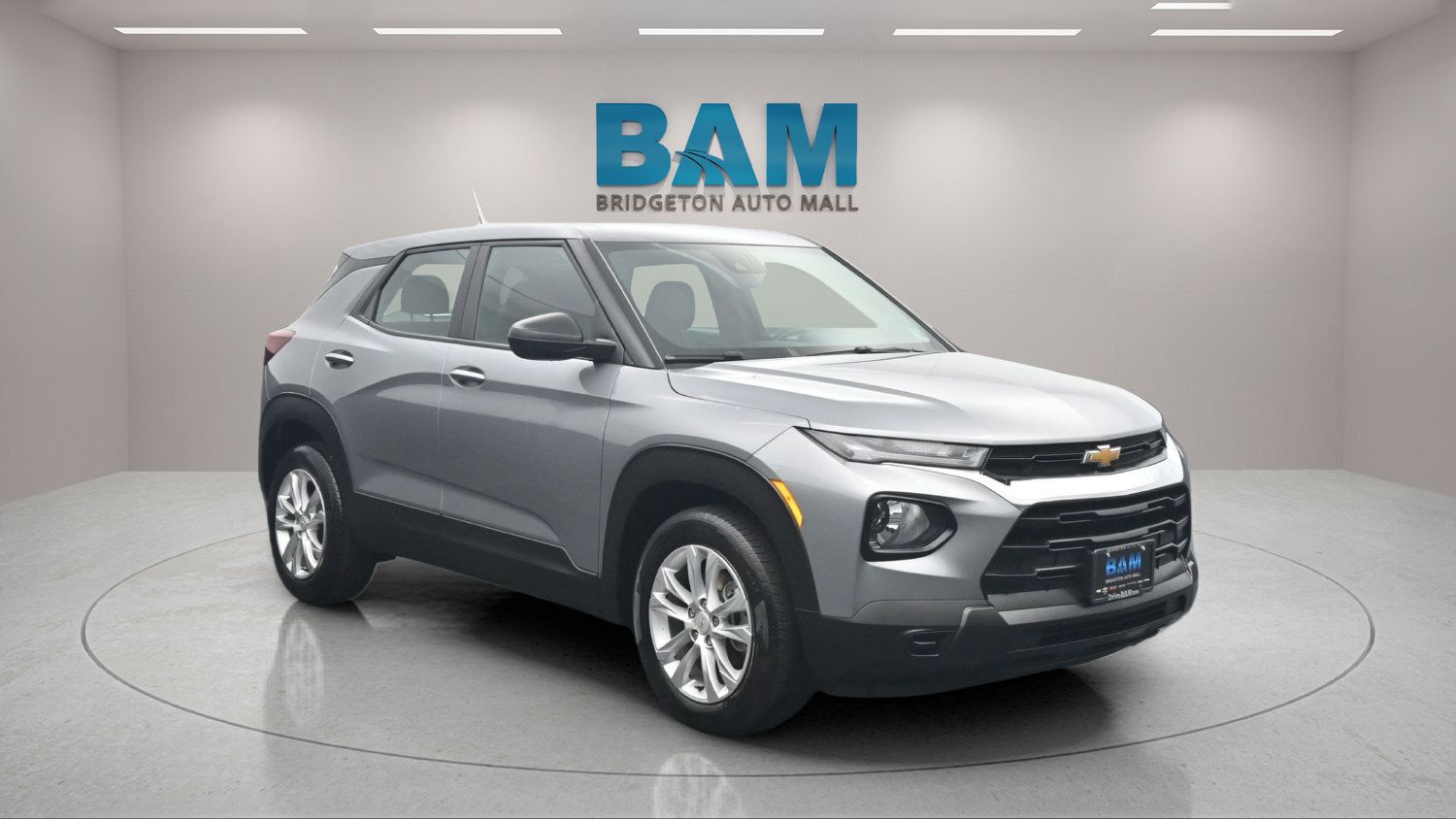Used 2023 Chevrolet TrailBlazer LS FWD image 1