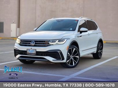 Used 2022 Volkswagen Tiguan SEL R-Line