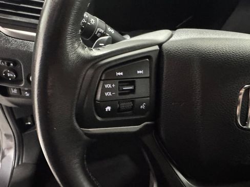 Used 2025 Honda Ridgeline RTL image 6