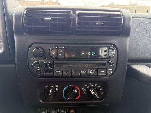 Used 2003 Jeep Wrangler Rubicon AWD/4WD image 10