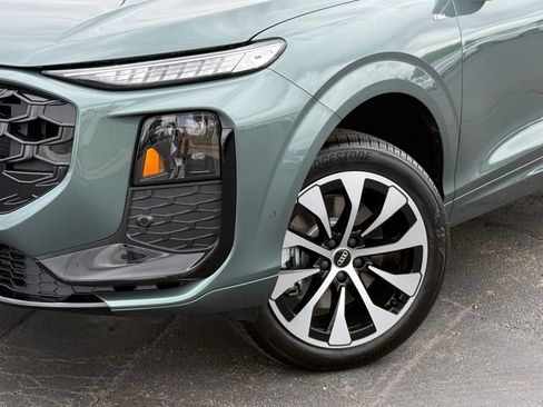 New 2026 Audi Q3 quattro 2.0T image 2