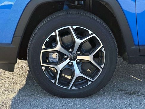 New 2026 Jeep Compass Limited image 7