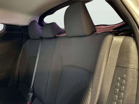 Used 2020 Toyota C-HR LE image 17