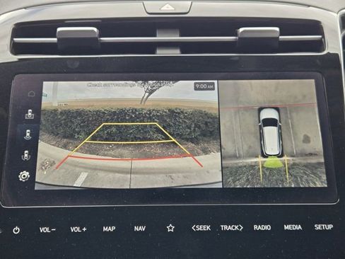 Certified 2023 Hyundai Tucson Limited FWD image 17