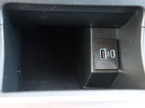 Used 2024 Ford Edge SEL AWD/4WD image 35