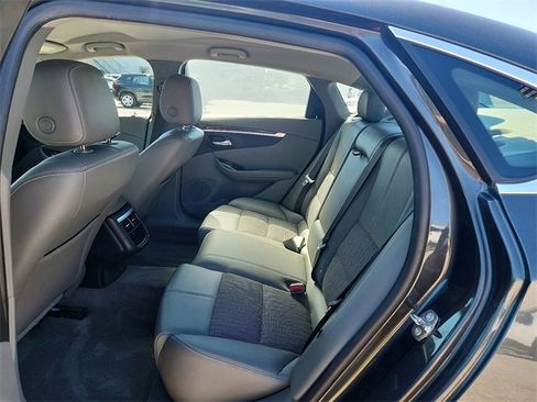 Used 2019 Chevrolet Impala LT image 6