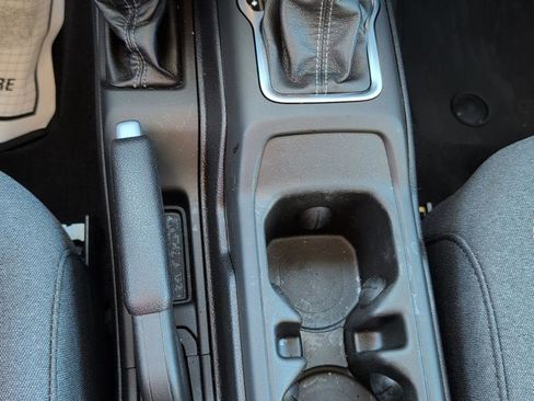 Certified 2025 Jeep Wrangler Sport image 25