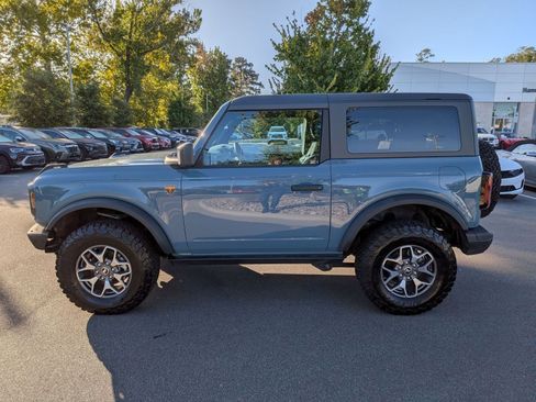 Used 2022 Ford Bronco Badlands image 6