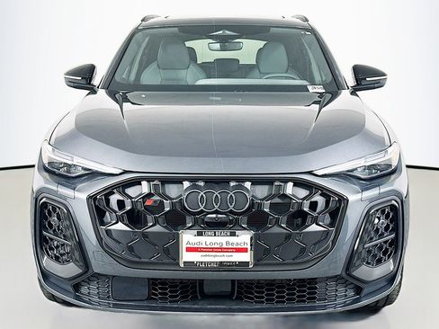 New 2025 Audi SQ5 Premium Plus image 2
