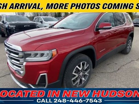 Used 2021 GMC Acadia SLE w/ Driver Convenience Package image 6